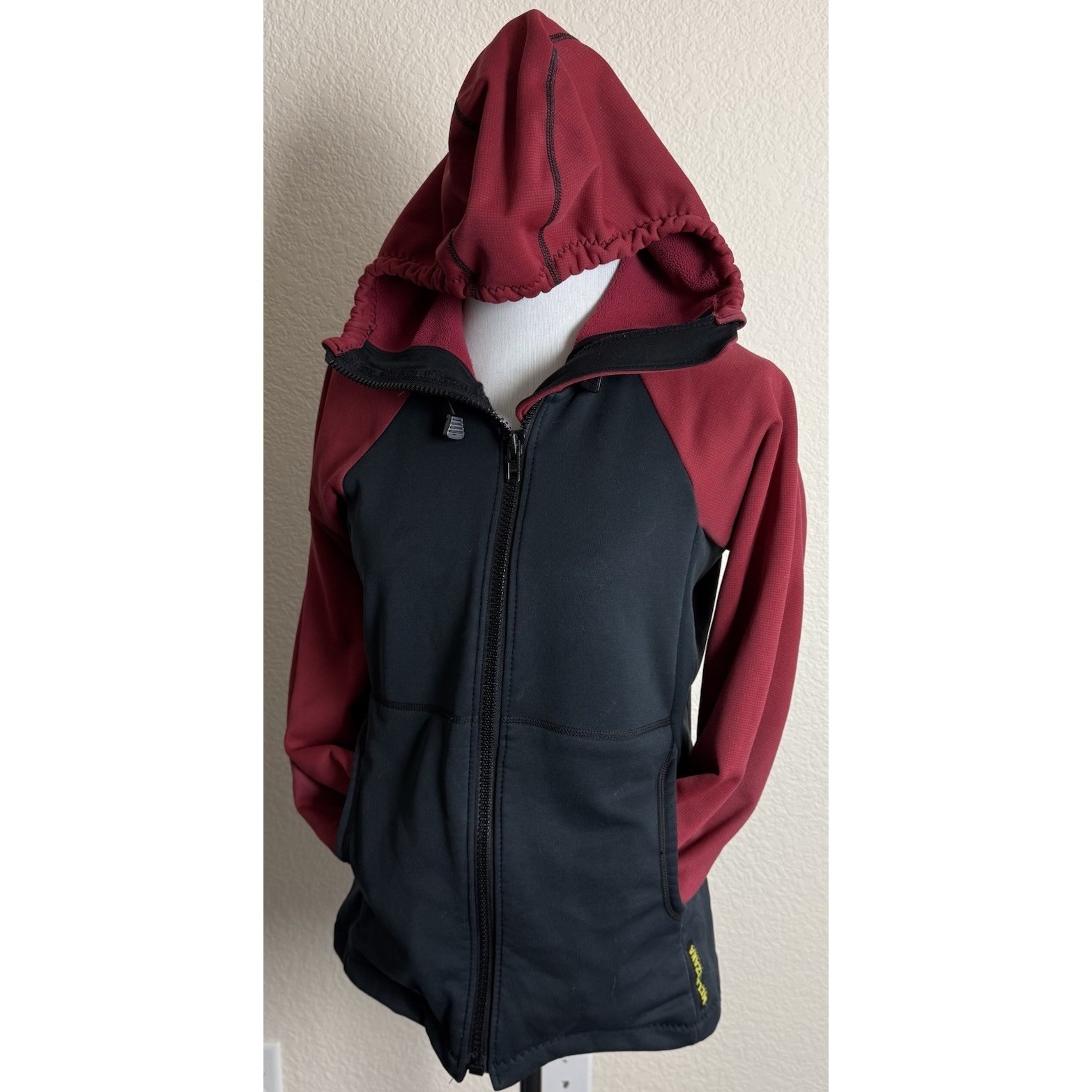 Melanzana Hard Face Hoodie Medium Full Zip Womens Black Red Sweatshirt Rare